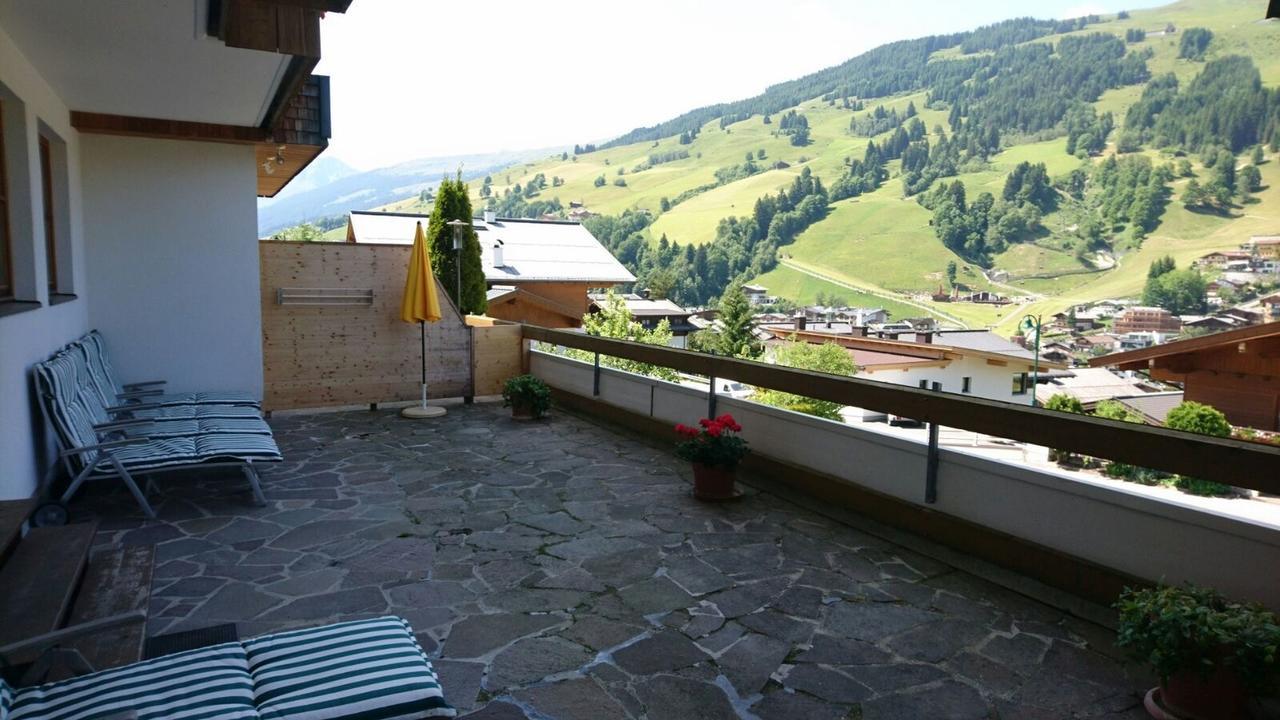 Appartementhotel Hechenberg ซาลบาคฮินเทอร์เกลมม์ ภายนอก รูปภาพ